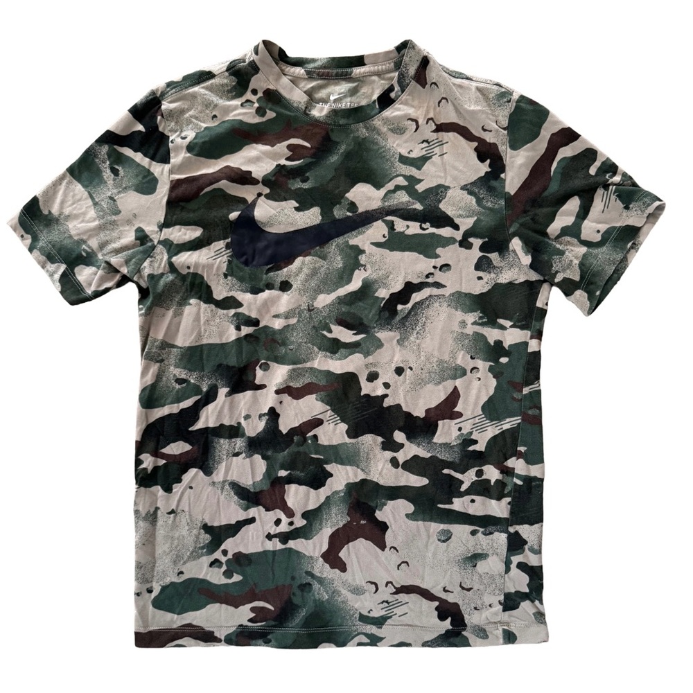 Nike Men's Green Dri-Fit Camo Short Sleeve T-Shirt with Black Swoosh